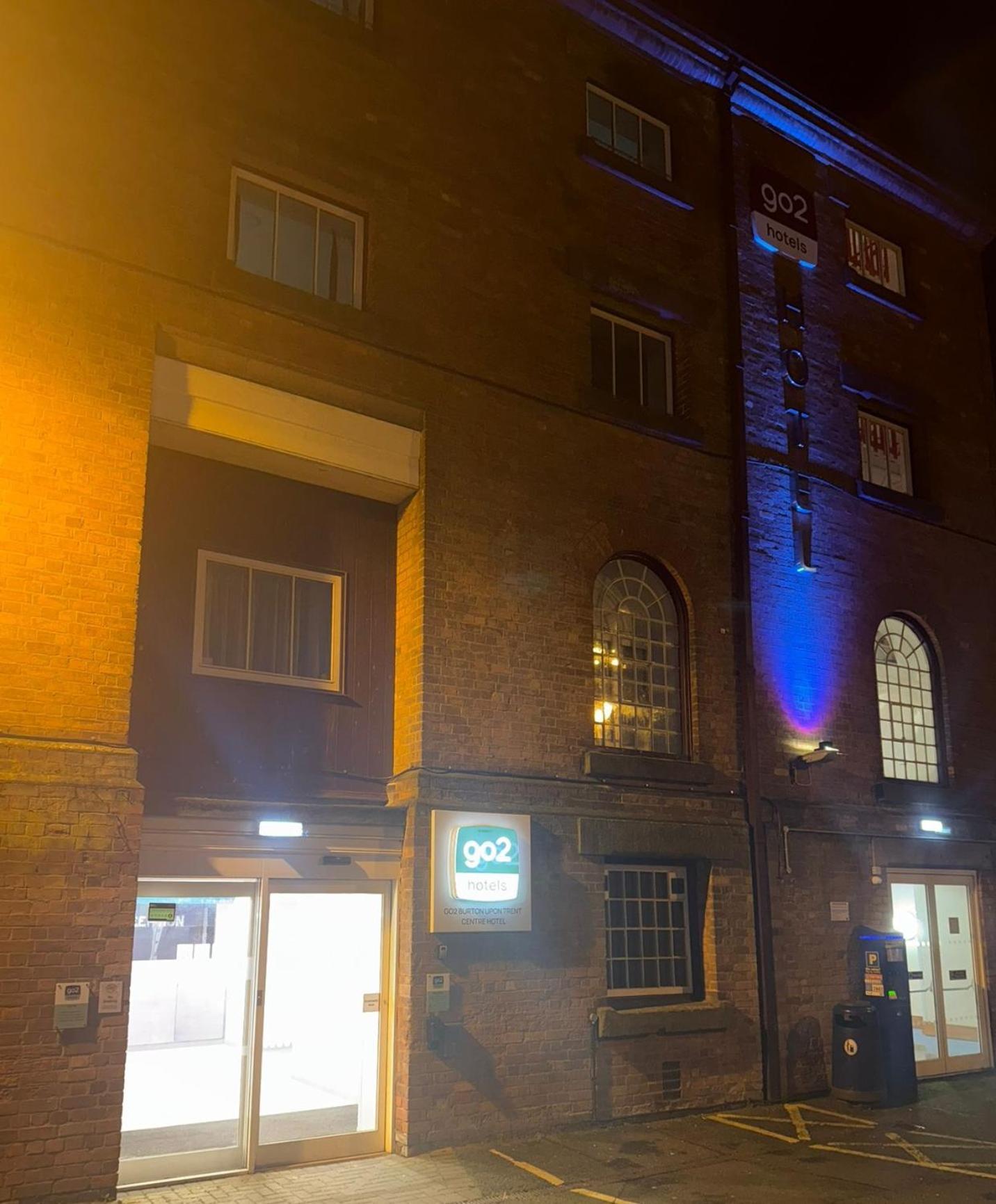 Go2 Hotels Burton Upon Trent Central Exterior foto